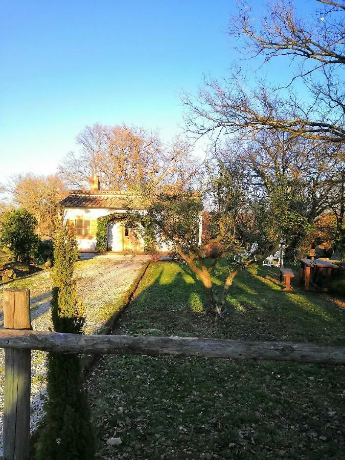 Holiday home Maremma Country Chic Le Ginestre Villa Sovana Italy