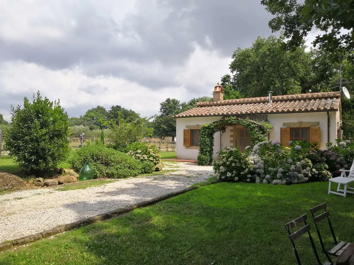 Maremma Country Chic Le Ginestre Villa Sovana 0*,  Italy